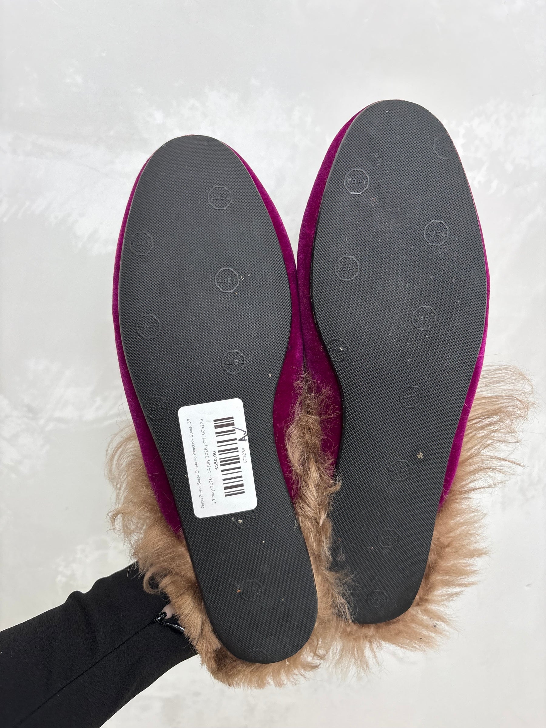 Gucci Purple Suede Shearling Princeton Slides, 39