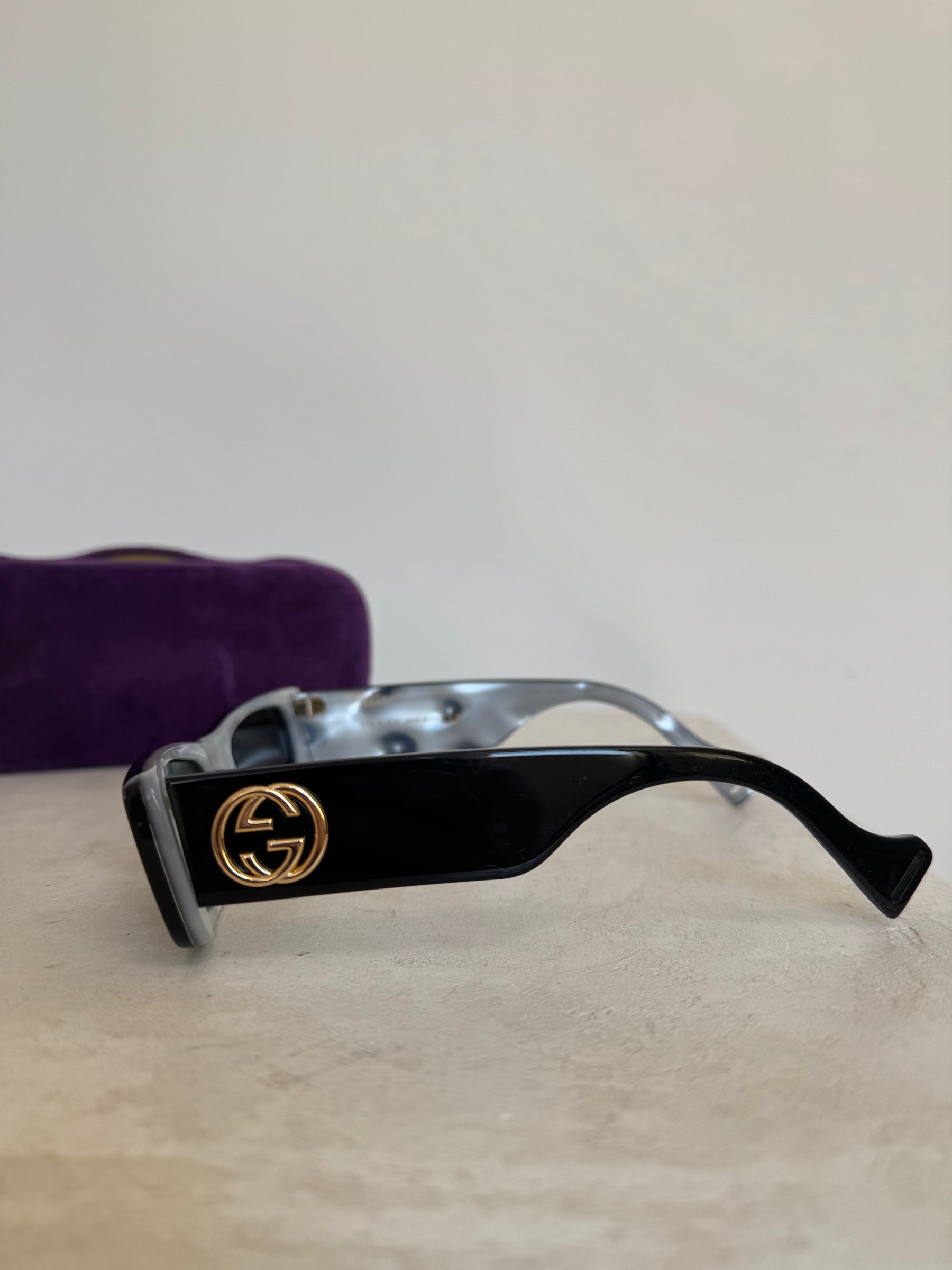 Gucci Black Rectangular Logo Sunglasses