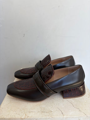 Chloé Brown Cross Embossed Leather Heeled Loafer, 39