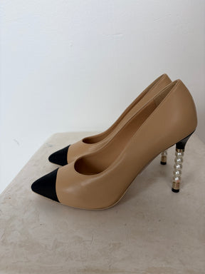 Chanel Beige and Black Pearl Heel Pump, 39 C
