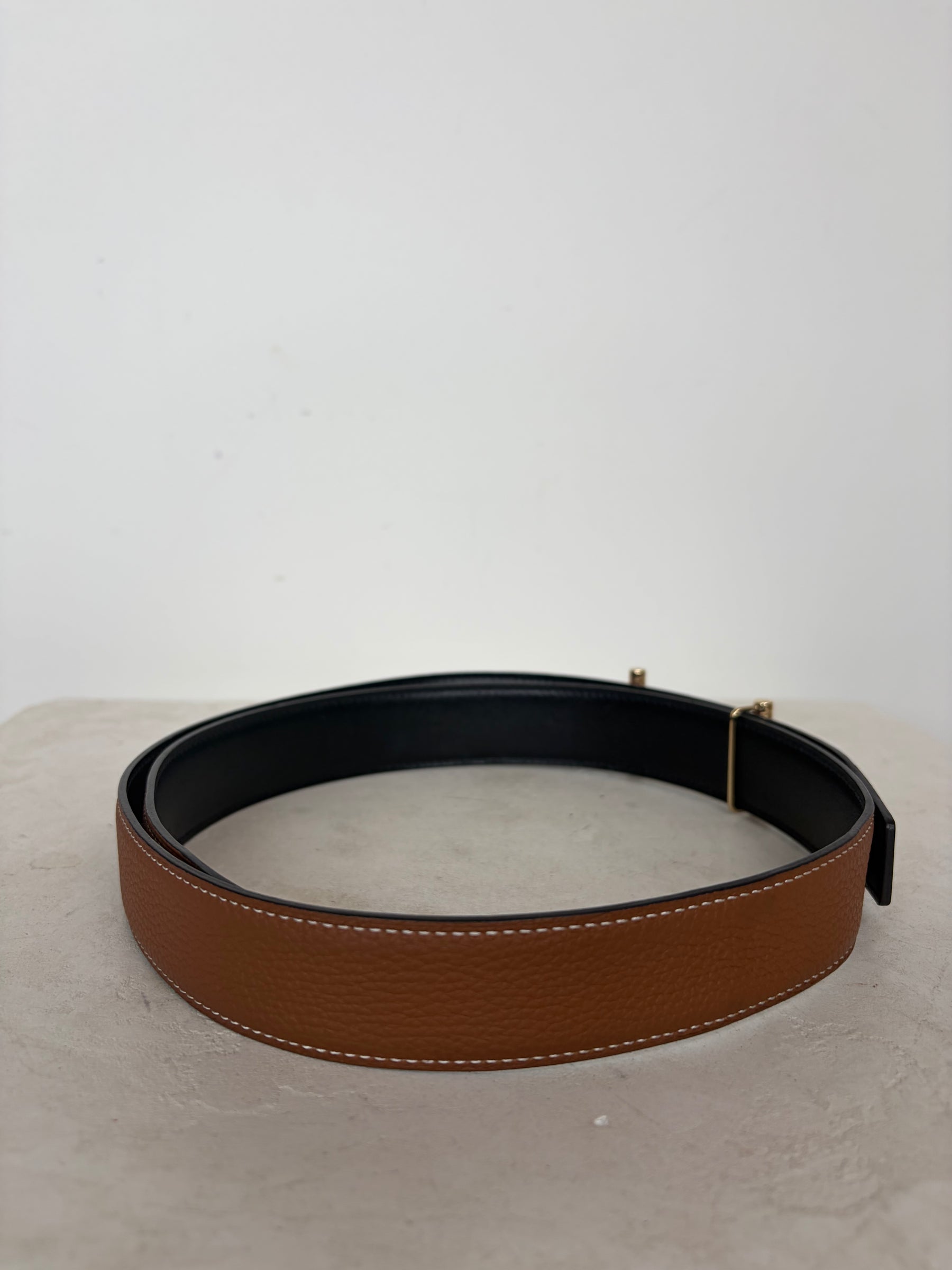 Hermès Reversible 38mm Hippique Belt In Togo Box Leather Tan Black, 92 cm