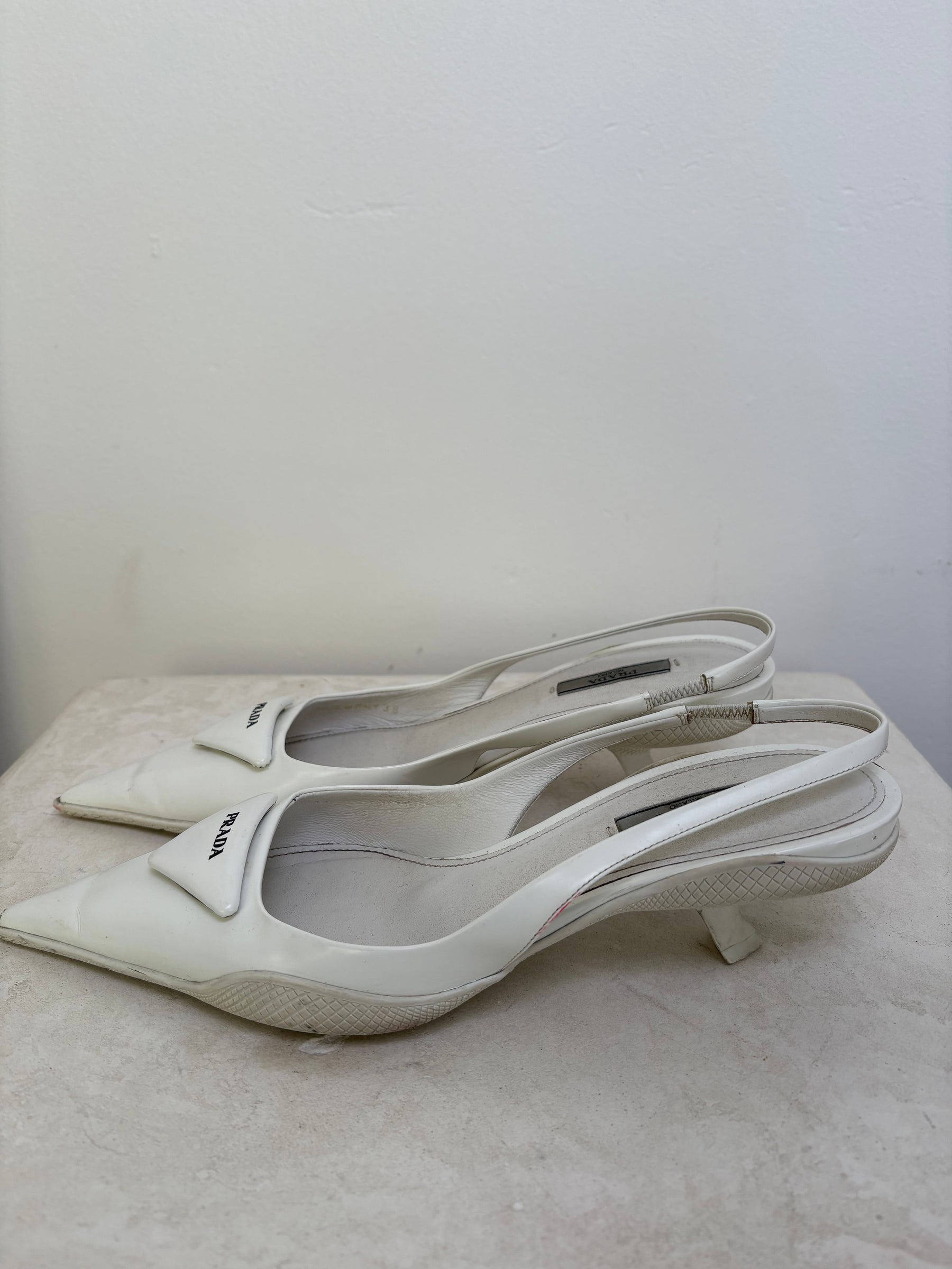 Prada Pointed Slingback Pumps In White, 38