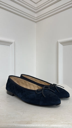 Chanel Navy Suede Quilted Ballet Flats, 38