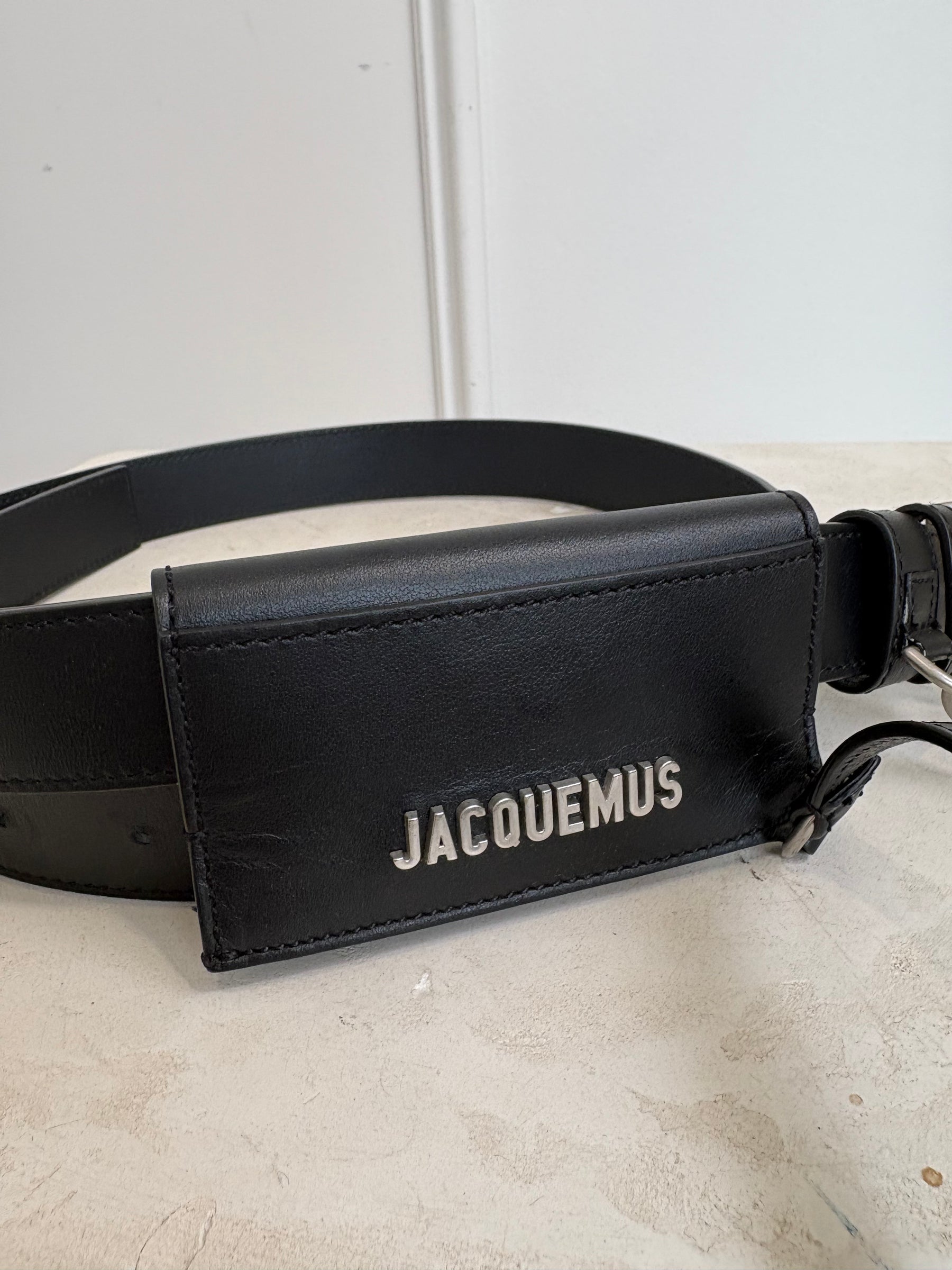 Jacquemus Black Leather Logo Belt, 105