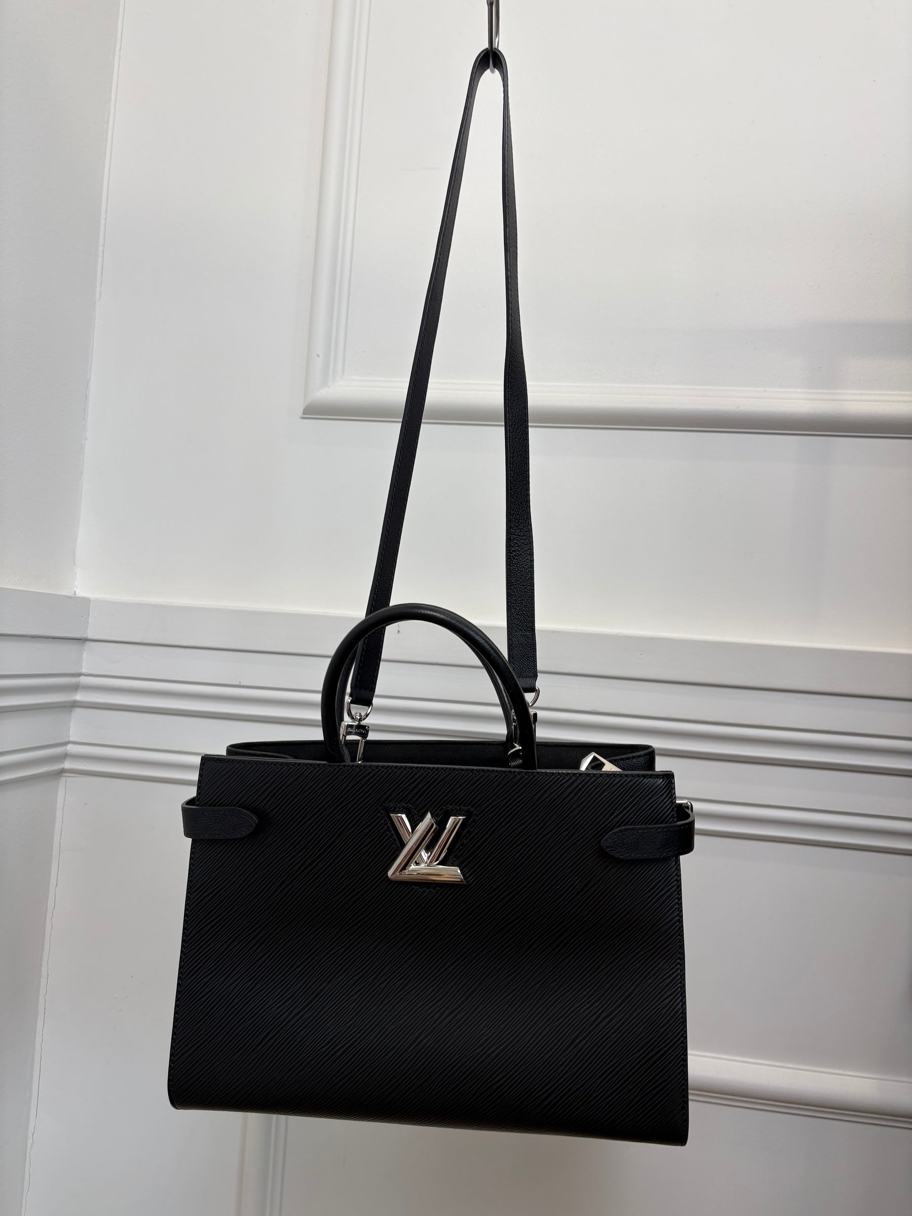 Louis Vuitton Black Epi Leather Twist Tote