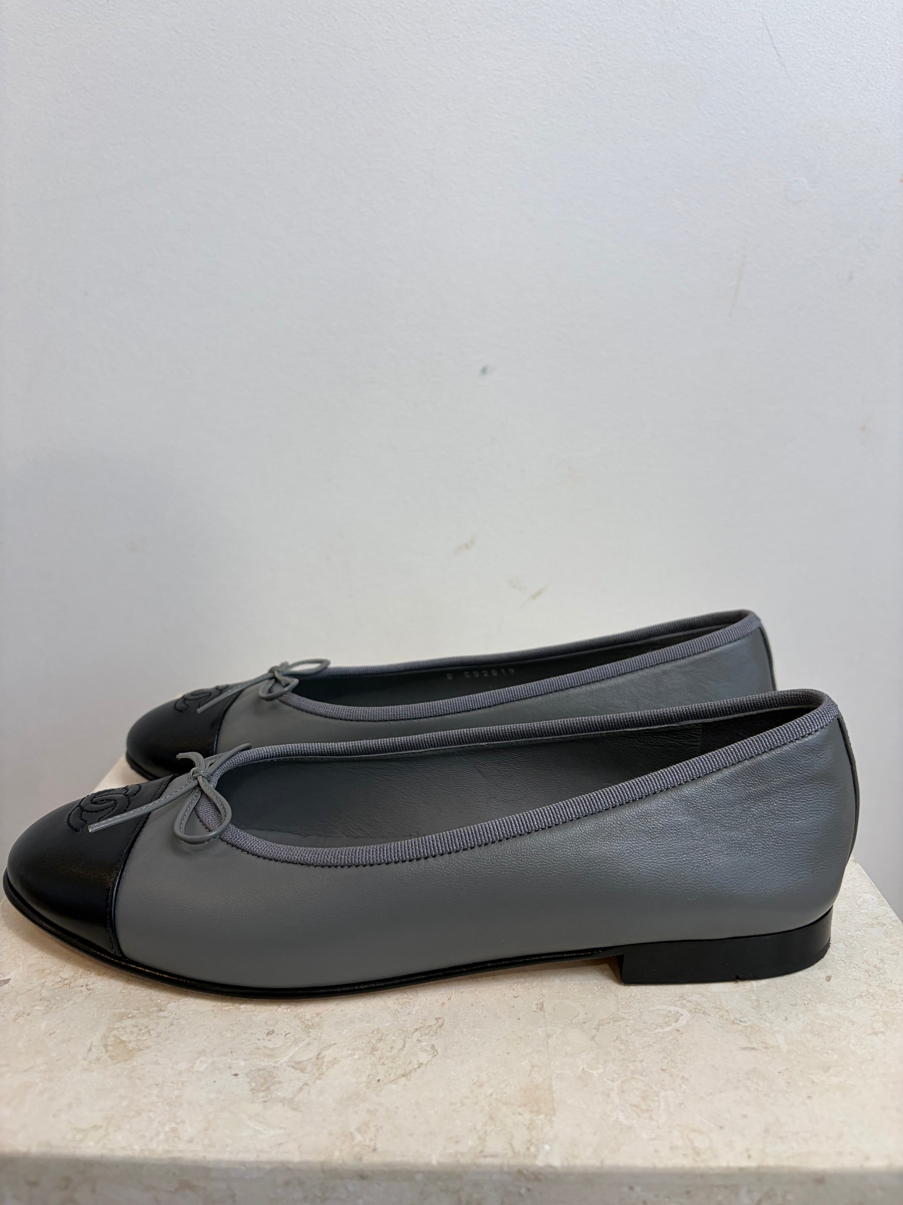 Chanel Grey Black Ballet Flats, 40C