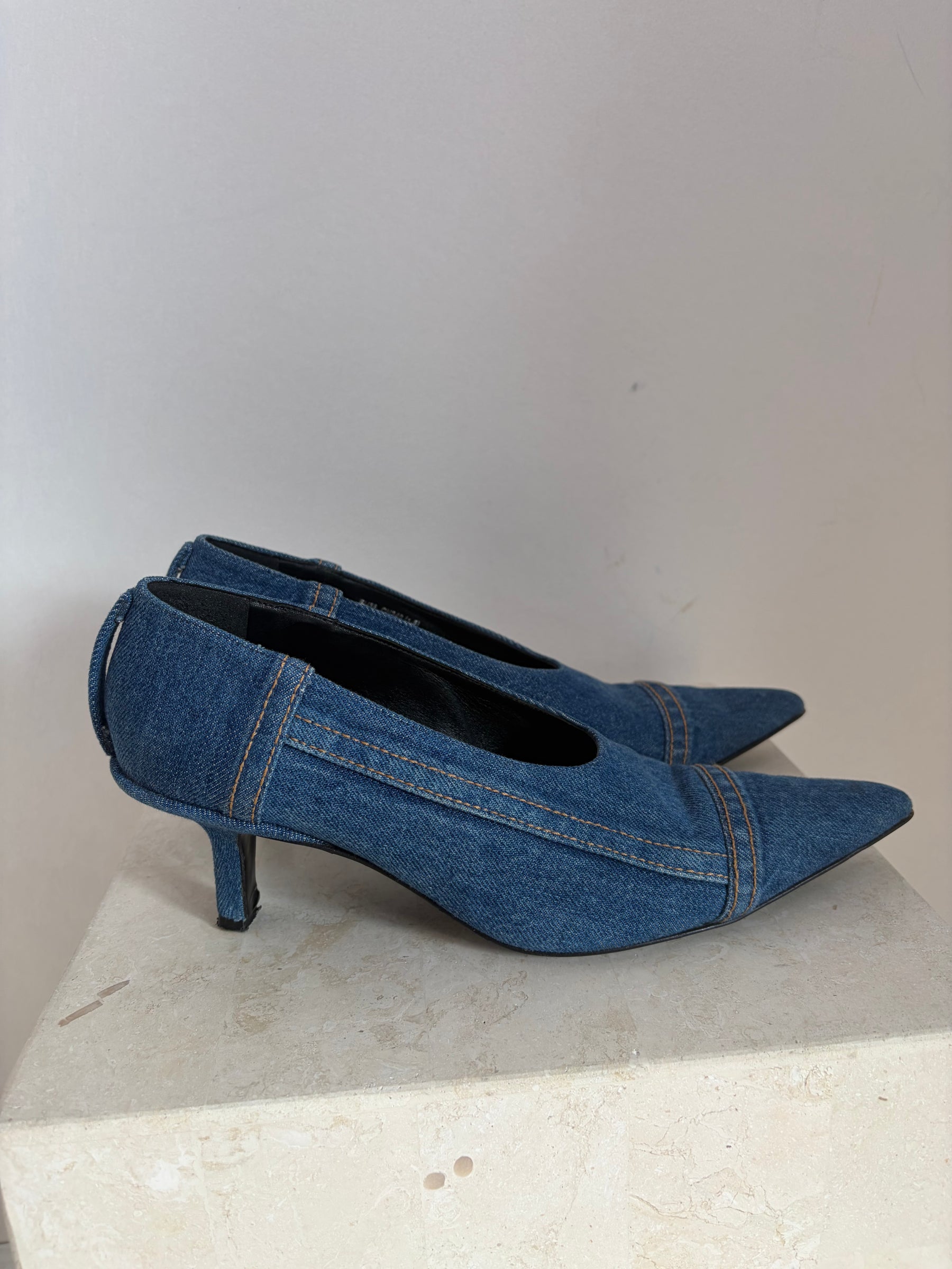 Acne Studios Denim Pointed Pump, 38