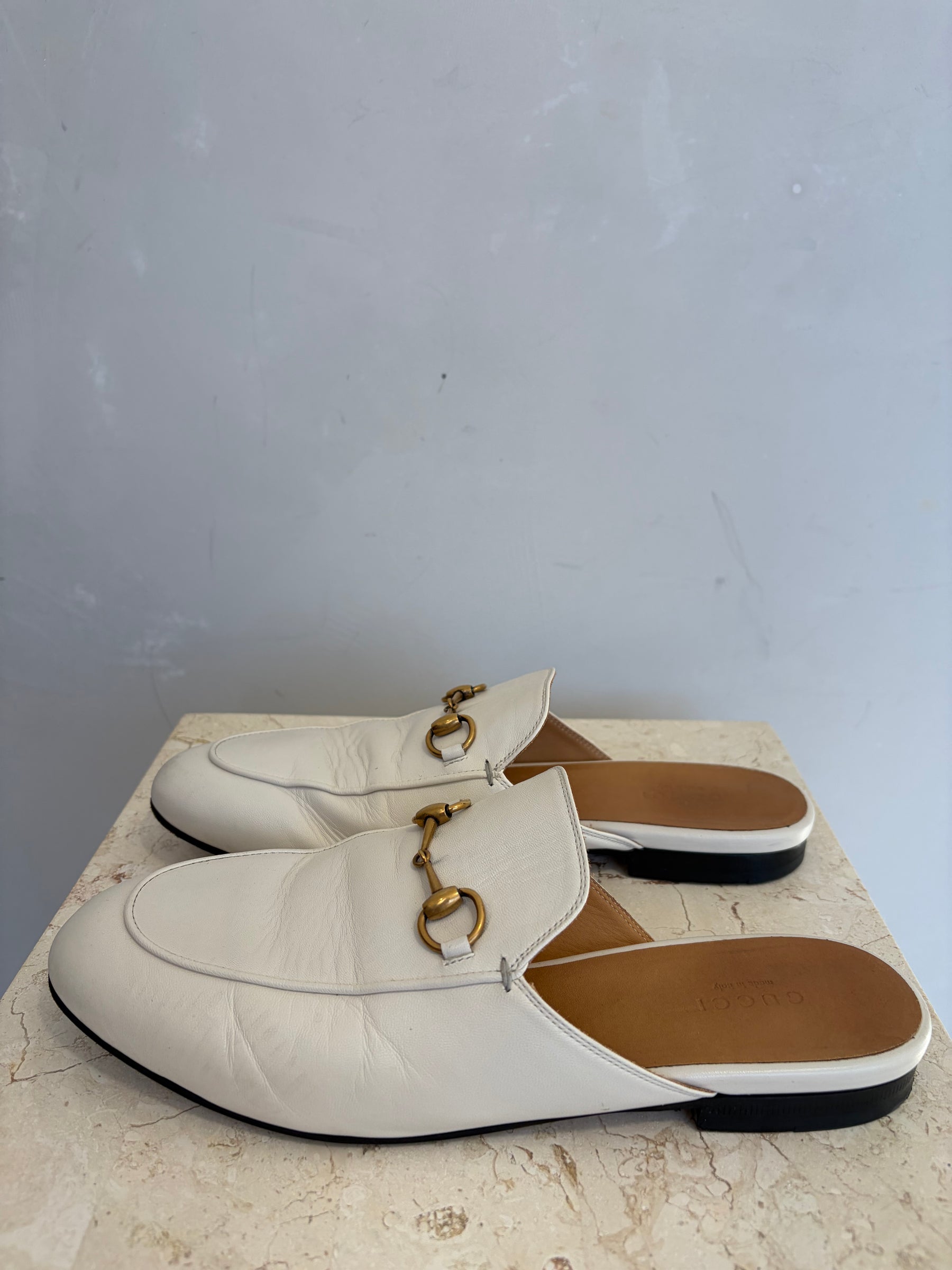 Gucci White Leather Princetown Mules, 38