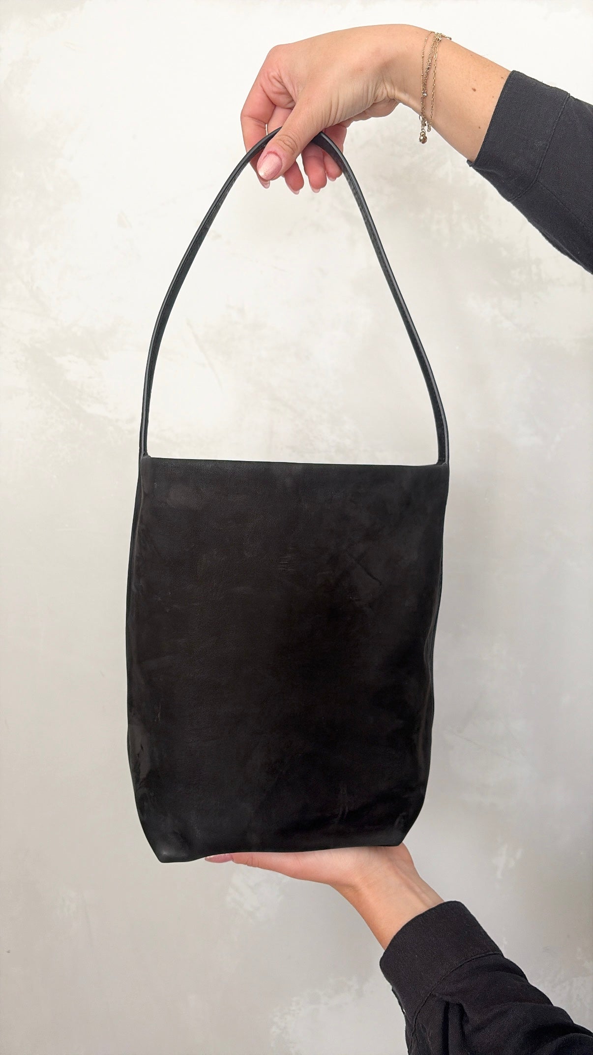 The Row N/S Park Suede Tote Black