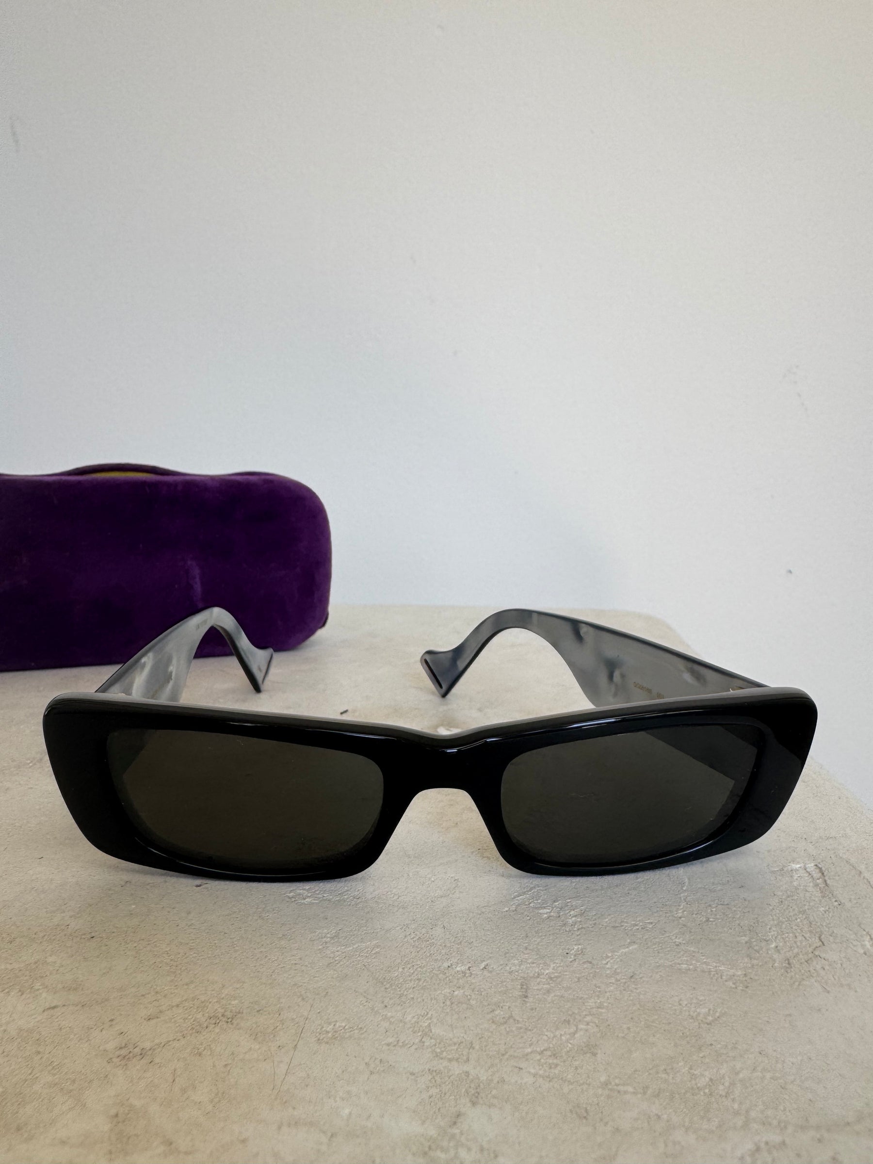Gucci Black Rectangular Logo Sunglasses