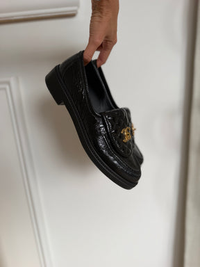 Chanel Black Patent Leather Turnlock Loafer, 39 C