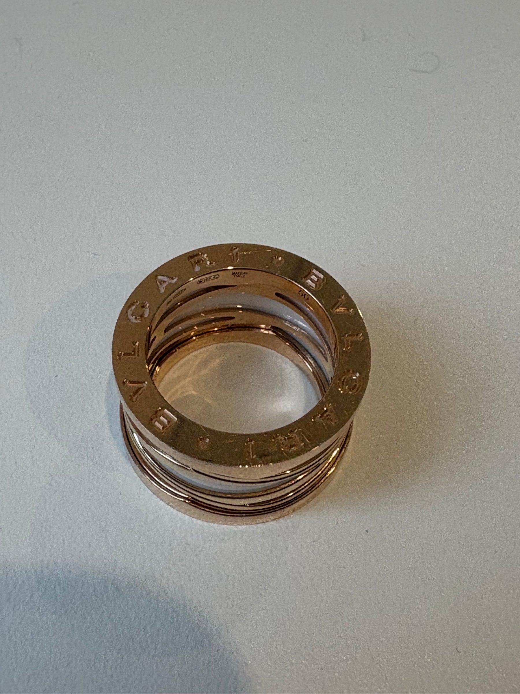 Bvlgari B. Zero 1. Design Ledgend ring