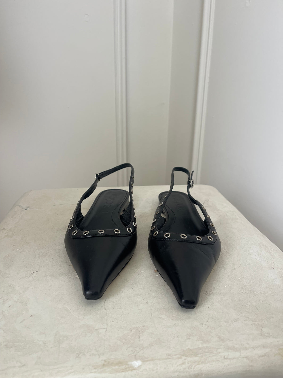 Aeyde Black Leather Pointed Slingback Flats, 38