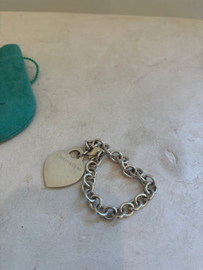 Tiffany & Co. Sterling Silver Return to Tiffany Chain XL Heart Bracelet