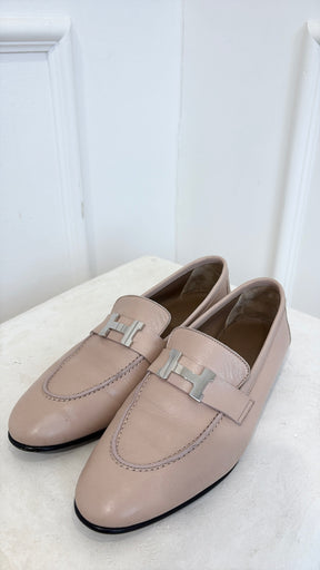Hermès The Paris Loafer In Blush, 39