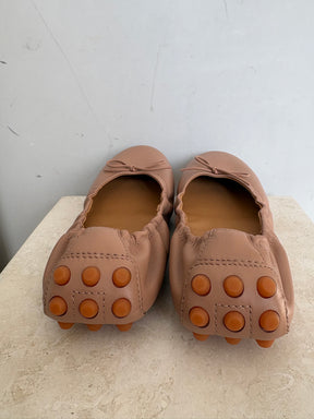 Tod's Blush Leather Ruched Ballet Flats, 40