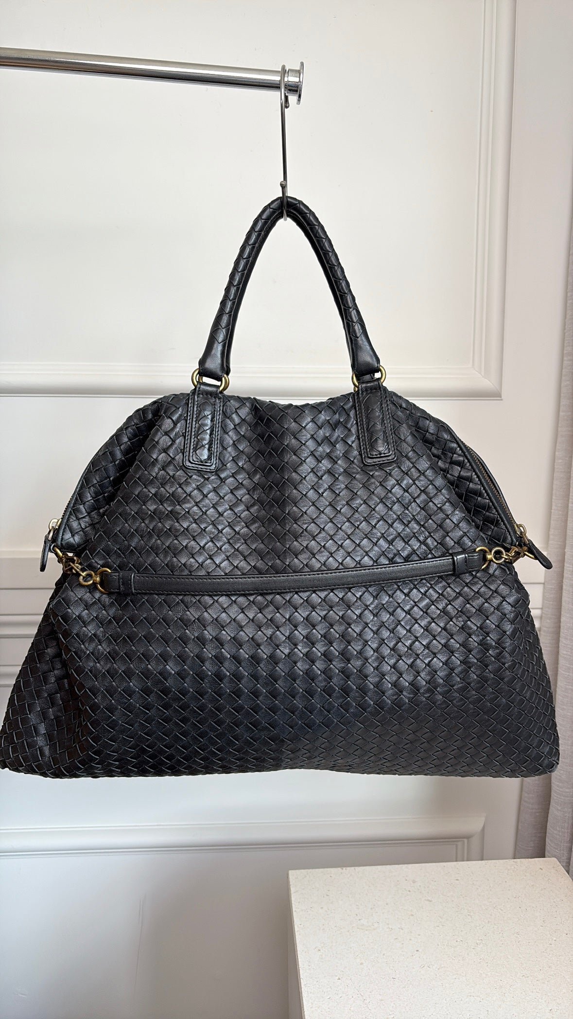 Bottega Veneta Intrecciato Large Zipped Tote