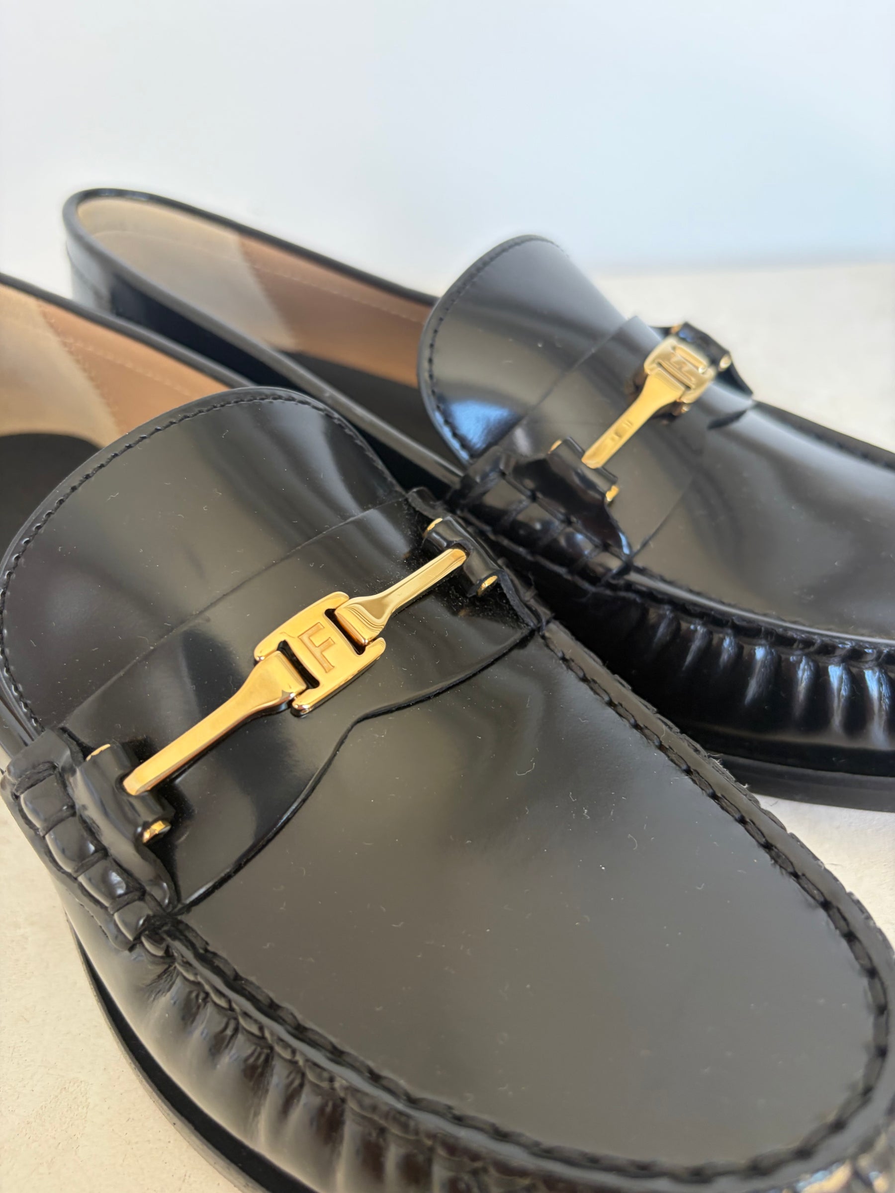 Ferragamo Leather Loafers With Logo Buckle, 7.5