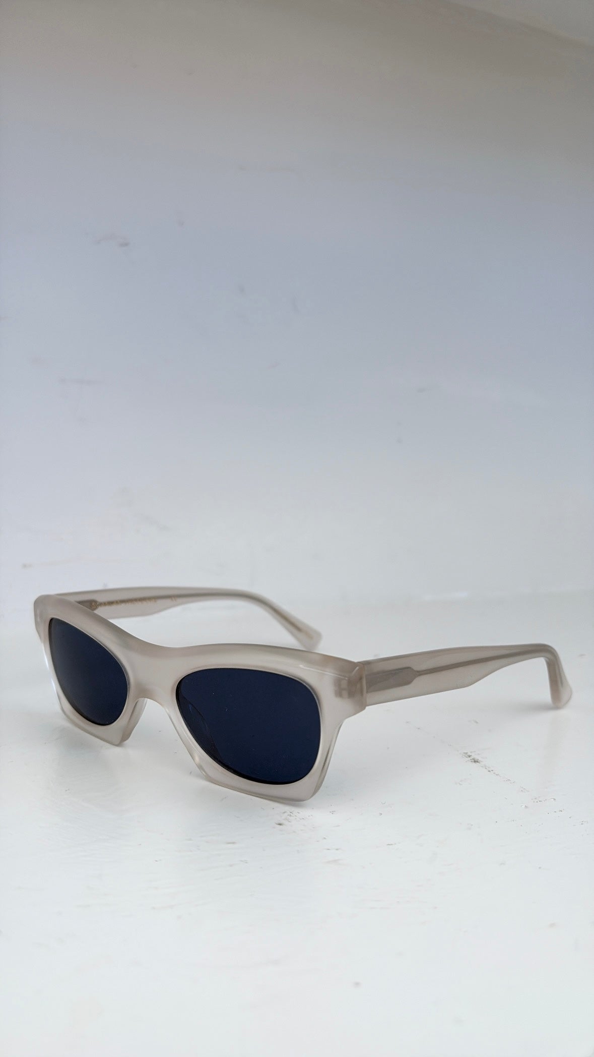 Scanlan Theodore Milky White Cat Eye Sunglasses
