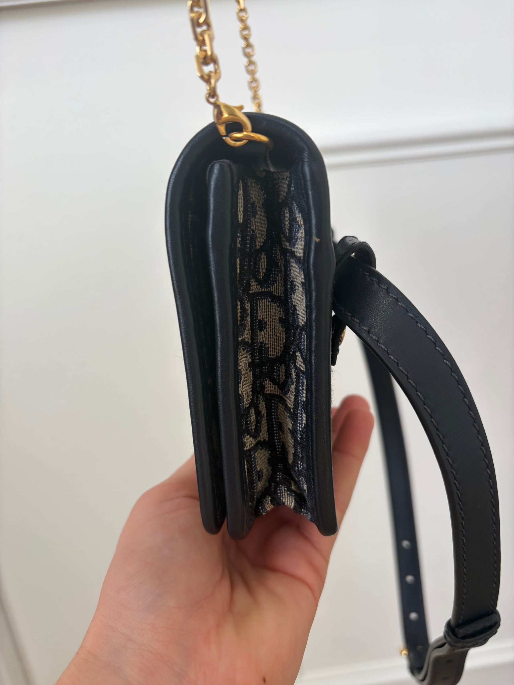 Dior 2-in-1 30 Montaigne Pouch Blue