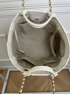 Chanel White Canvas and Lether Trimmed Deuville Tote