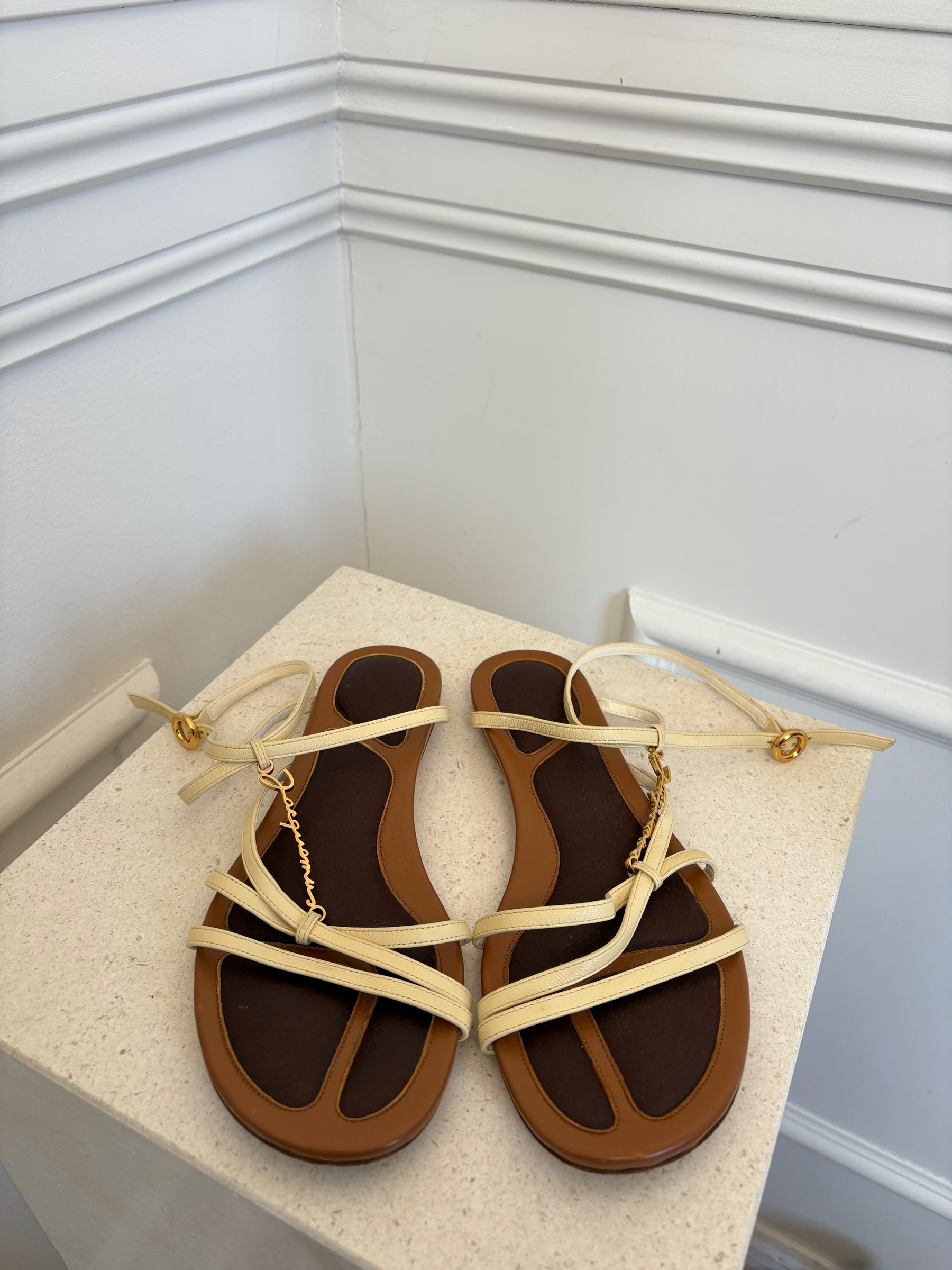 Jacquemus Cream Leather Strappy Logo Sandal, 37