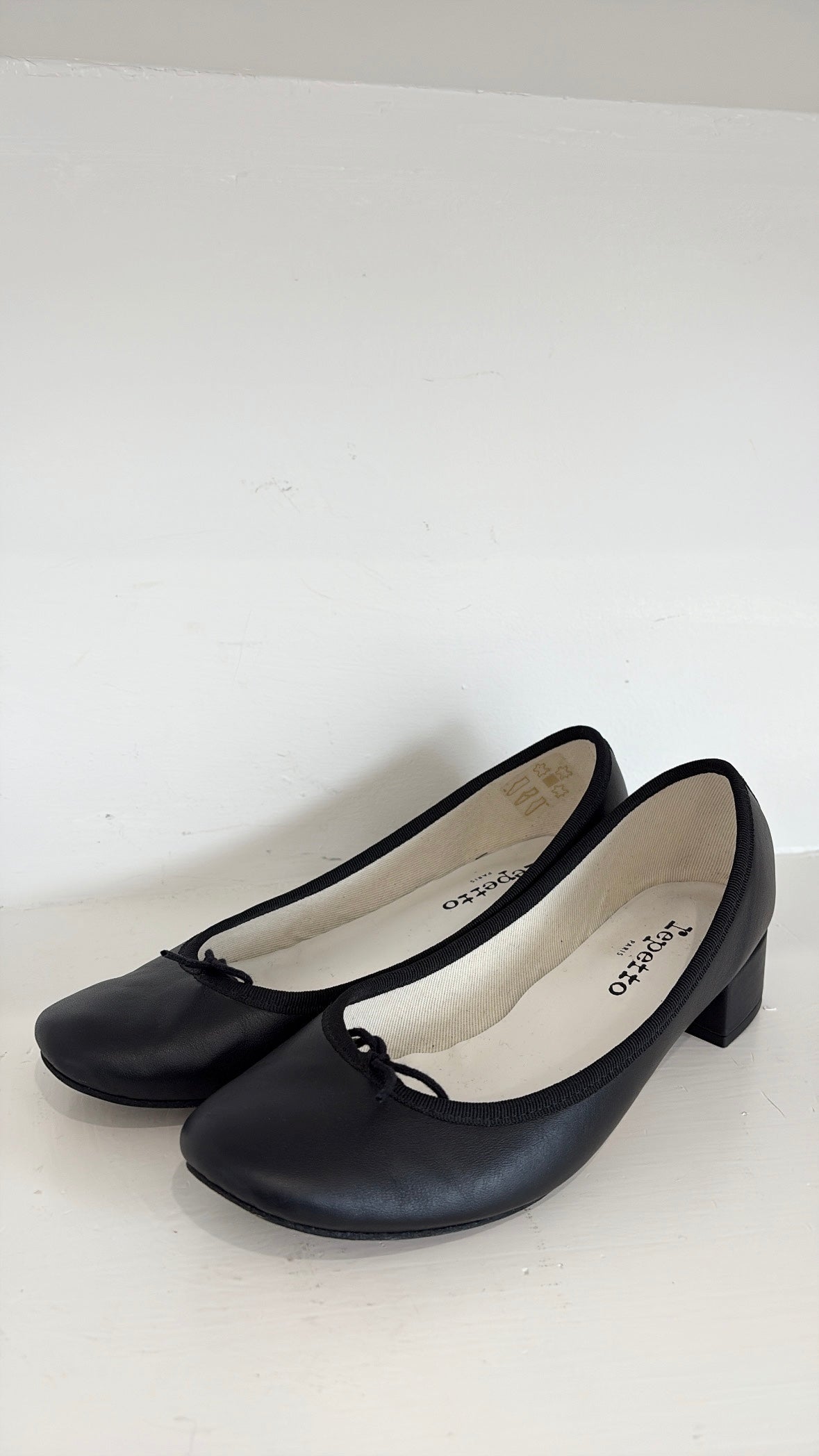 Repetto Black Leather Ballet Flats With Heel, 38