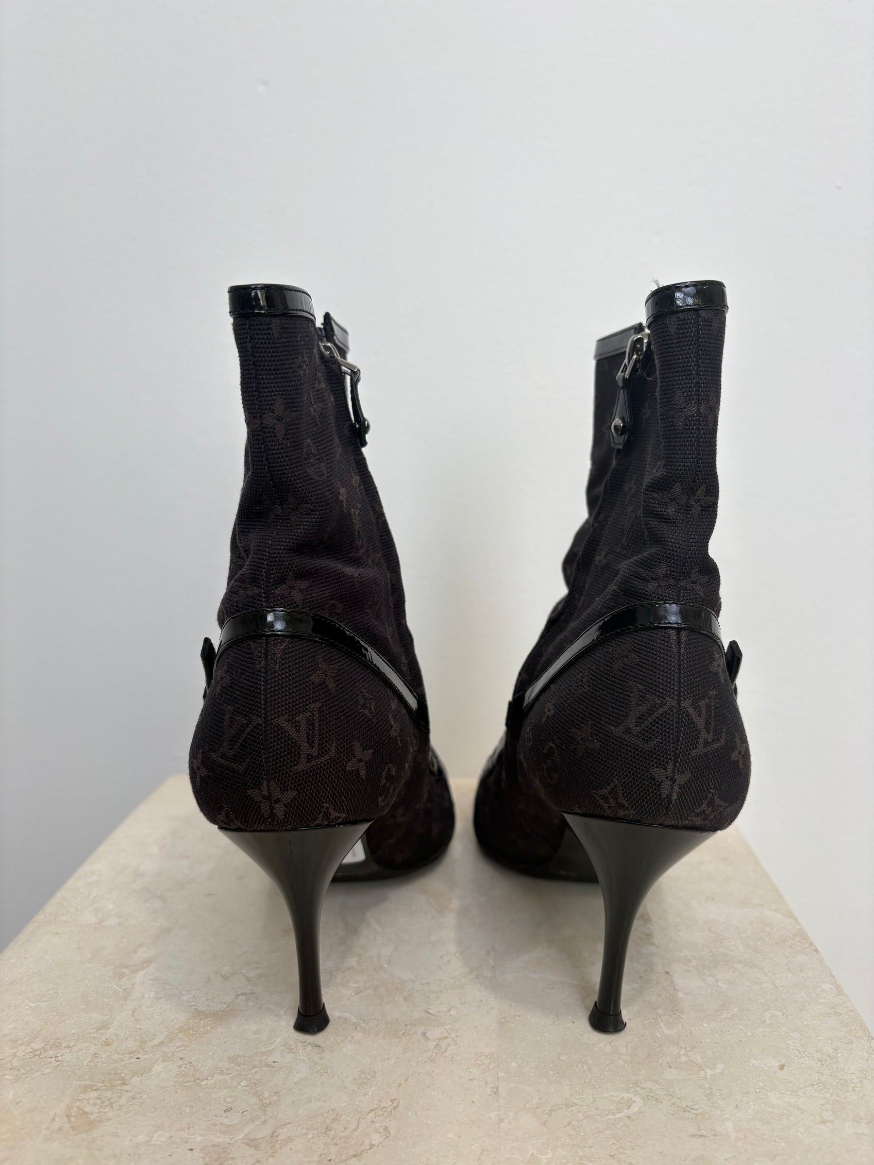 Louis Vuitton Black Canvas Monogram Heeled Ankle Boots, 39