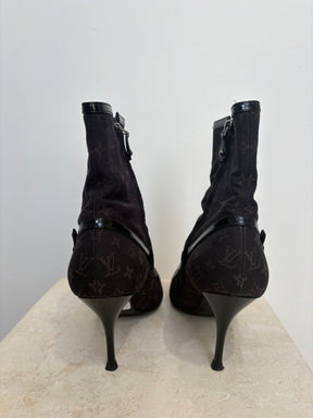 Louis Vuitton Black Canvas Monogram Heeled Ankle Boots, 39