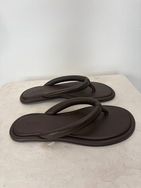St Agni. Brown Leather Padded Thongs, 37