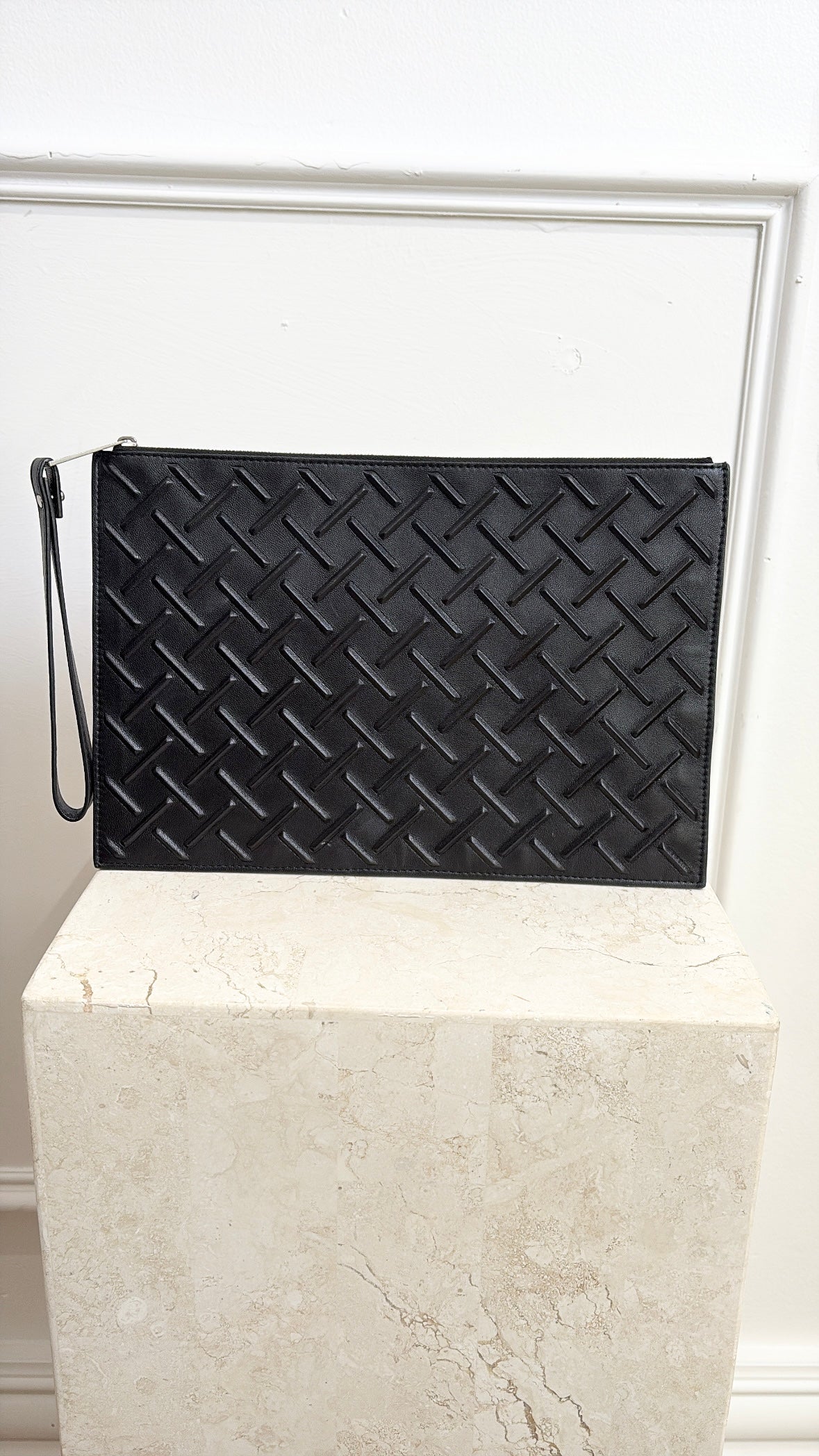 Bottega Veneta Black embossed Leather Wristlet Pouch
