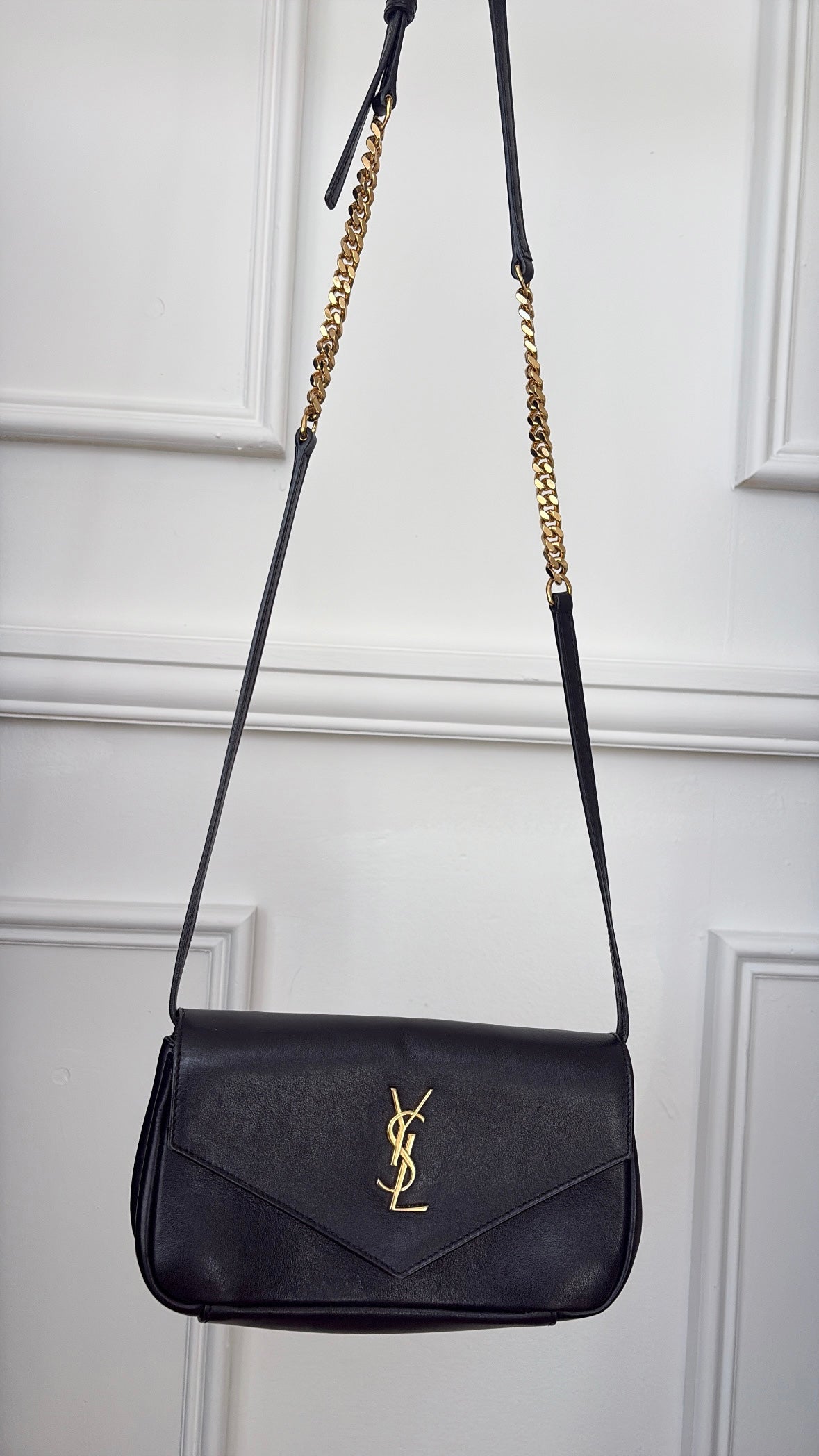 Saint Laurent Black Leather Envelope Crossbody bag