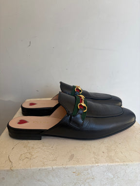 Gucci Black Leather Princeton Mule with Green and Red Detail, 39