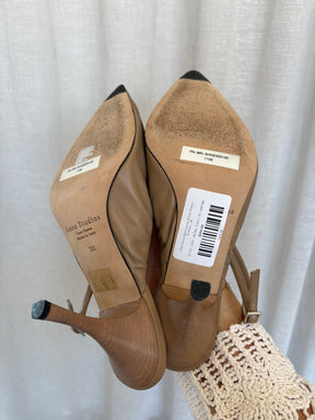 Acne Studios Beige Leather Ruched Pointed Slingback, 39