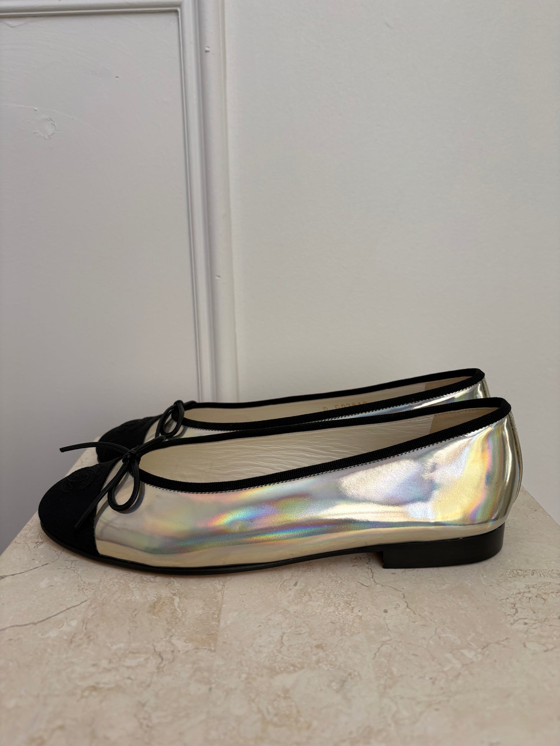 Chanel Ballet Flats Silver & Black Bicolor, 38C