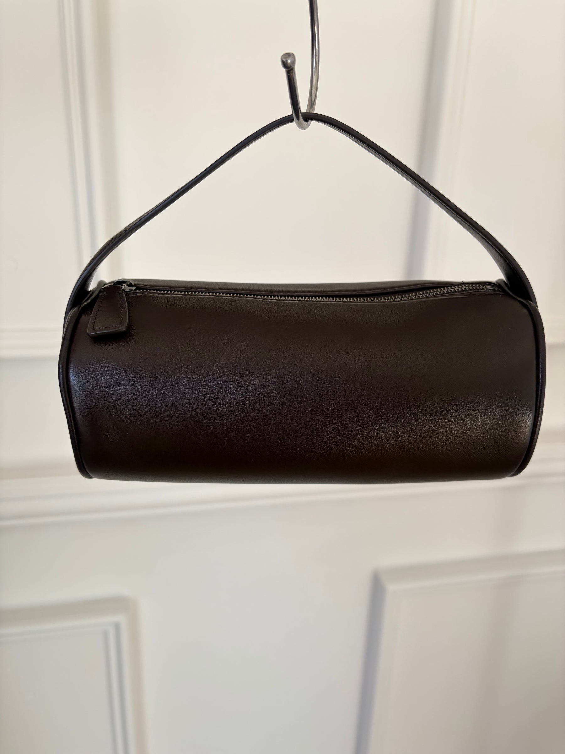 The Row Round 90's Bag In Chocolate