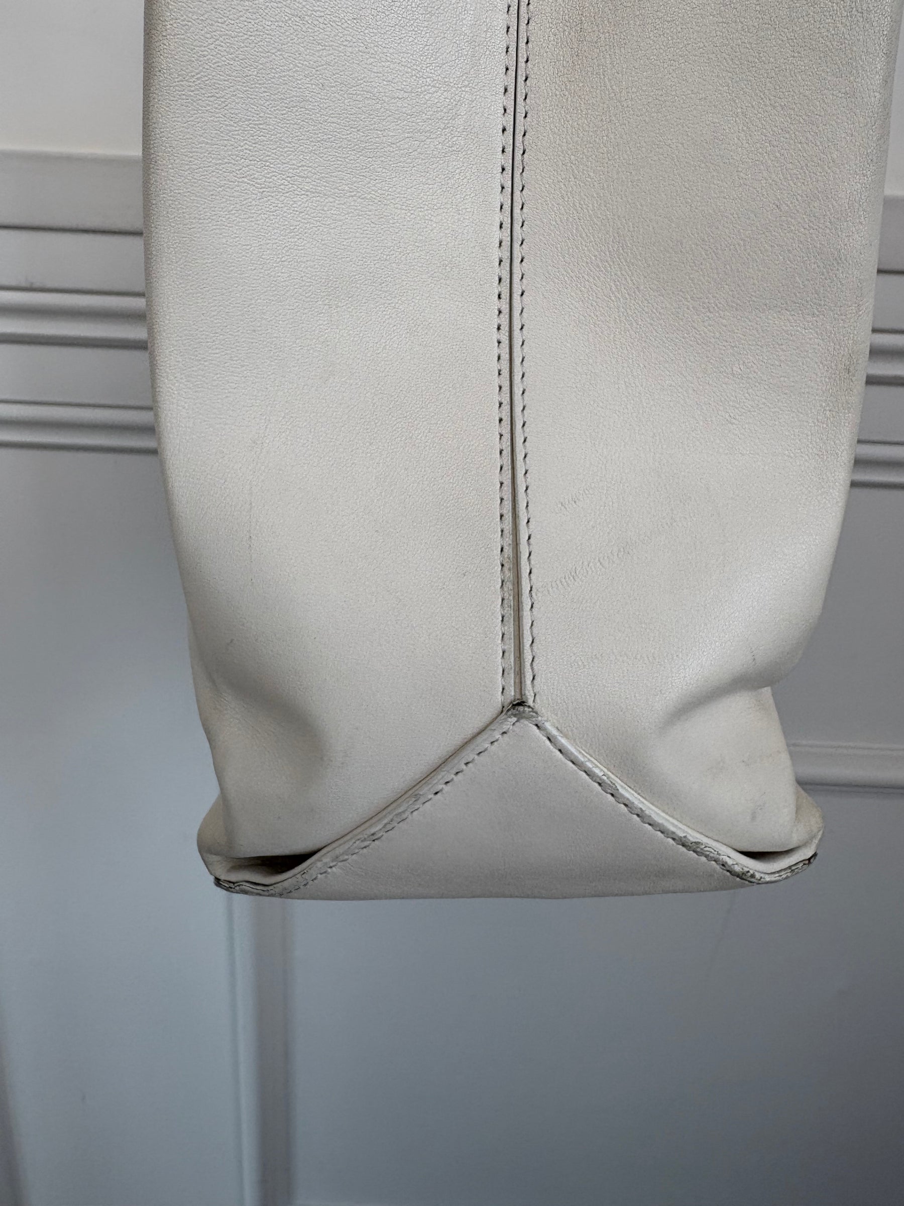 Chanel 31 Rue Cambon White Leather Shopping Bag