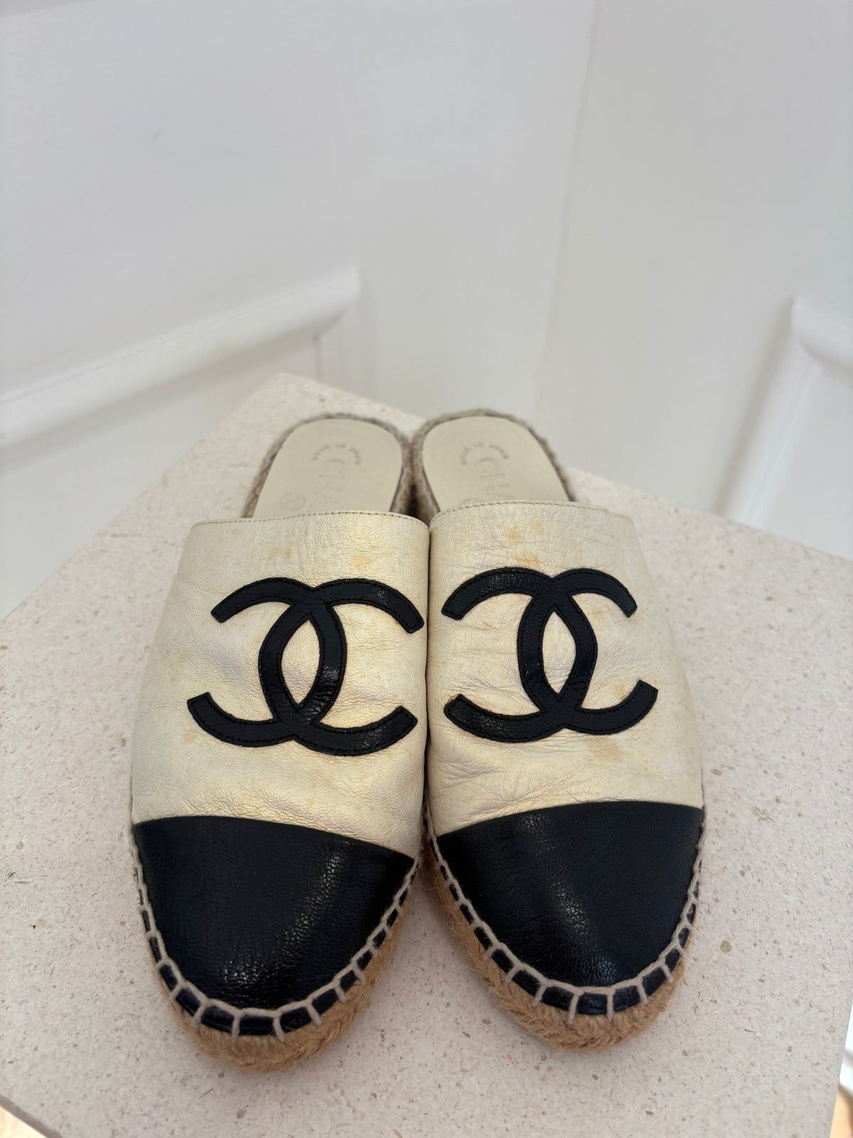 Chanel Cream Irredescent With Black Espadrille Mules, 36