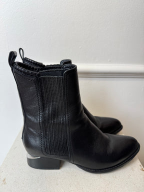 Alexander Wang Black Leather Ankle Boot, 36.5