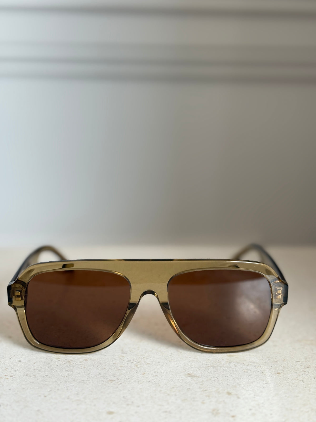 Scanlan Theodore Flat Top Aviator Style Sunglasses In Sahara