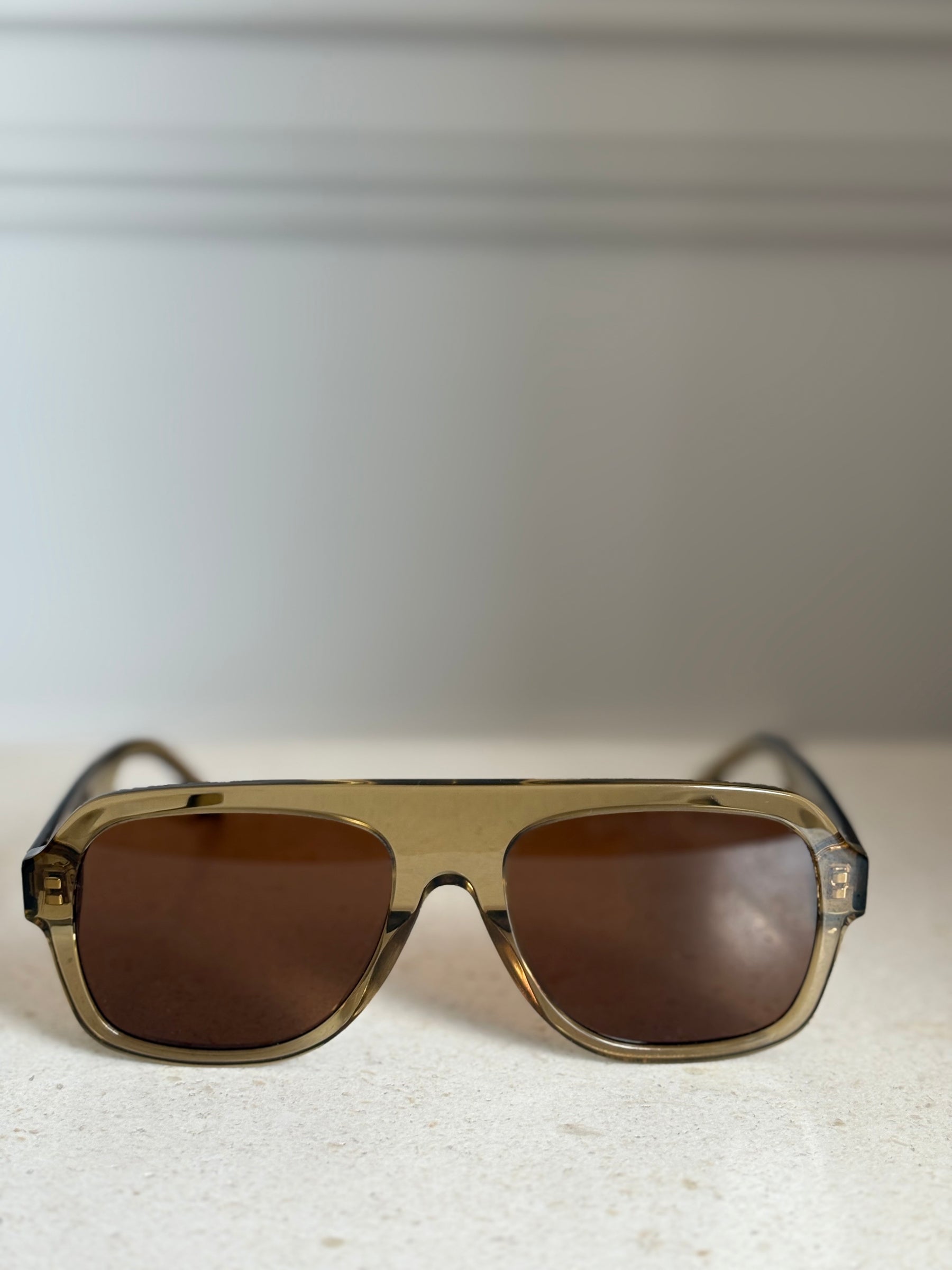Scanlan Theodore Flat Top Aviator Style Sunglasses In Sahara