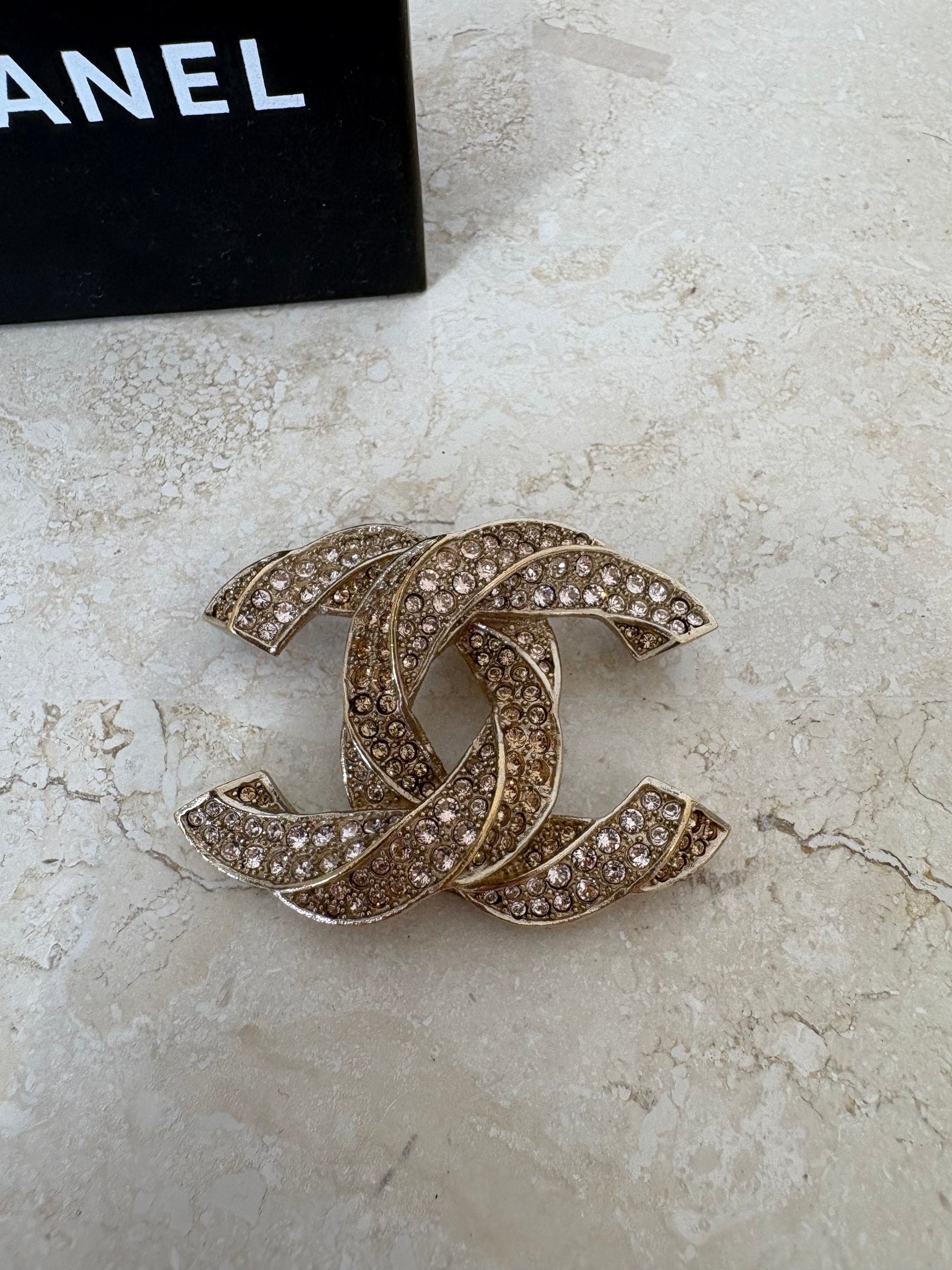 Chanel CC Brooch Strass Champagne and Pink Crystals