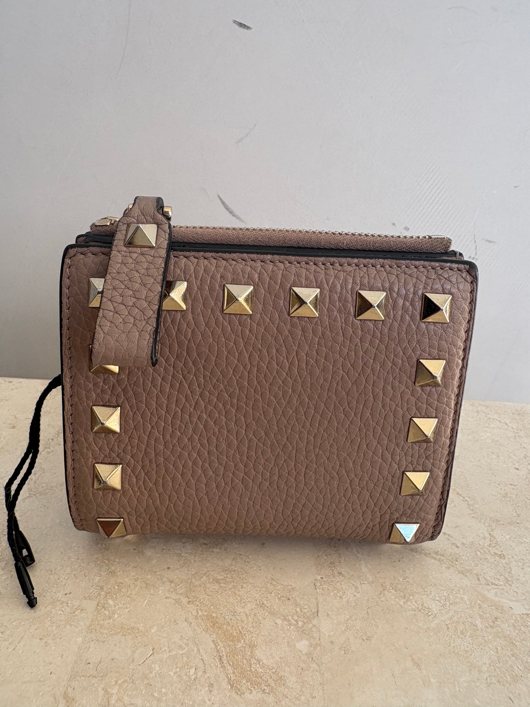 Valentino Rose Poudre Rockstud Flap Wallet