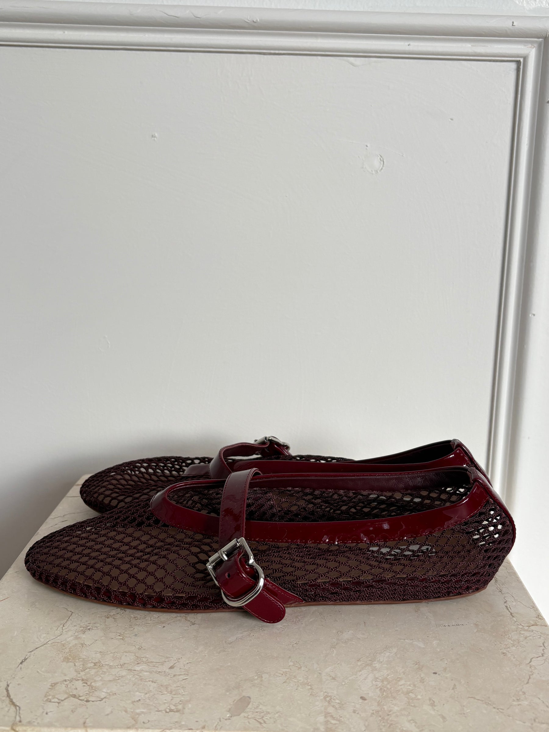 Alaïa Burgundy Fishnet Ballet Flats, 39