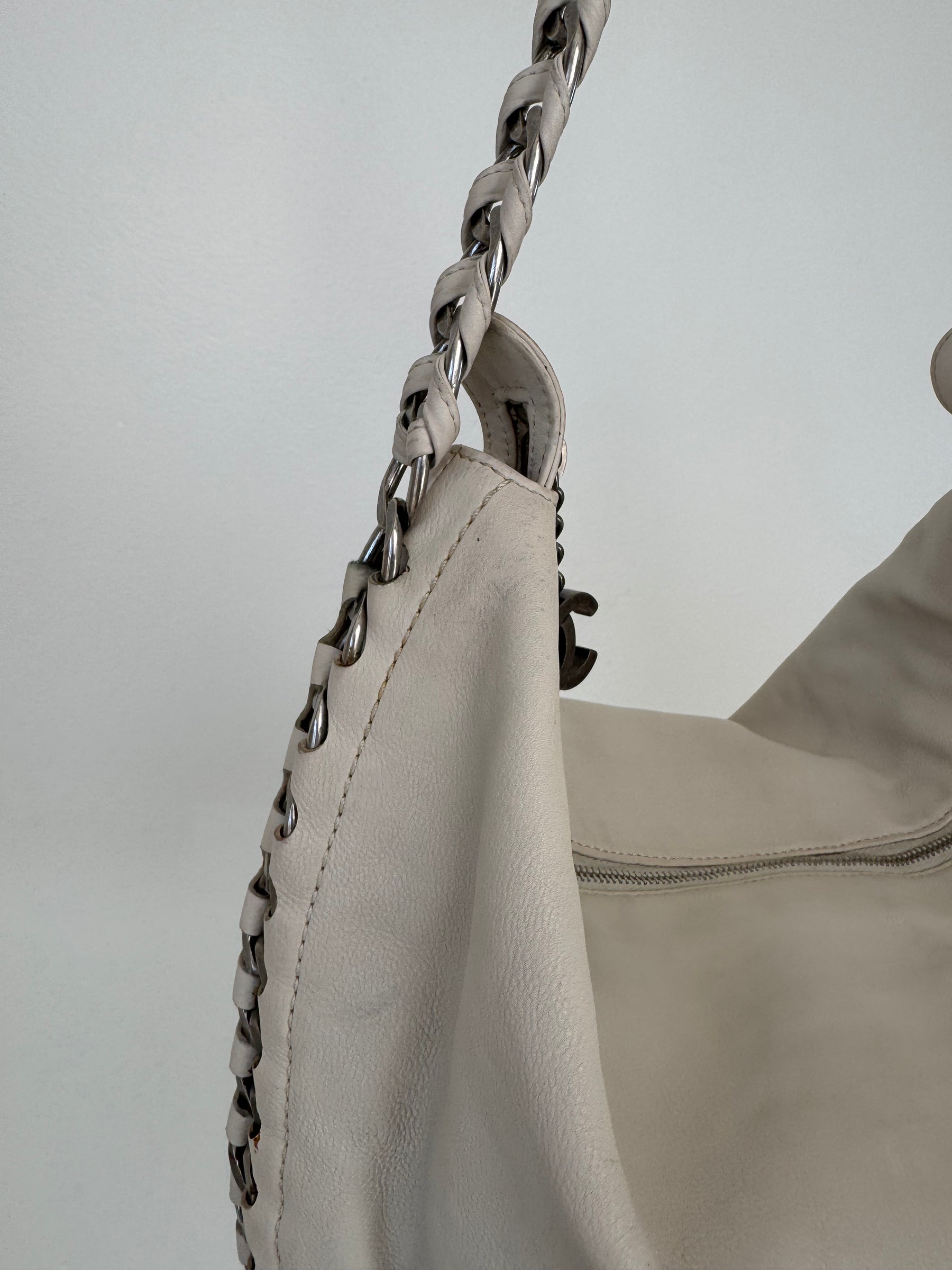 Chanel Calfskin Modern Chain Hobo White handbag, 2006