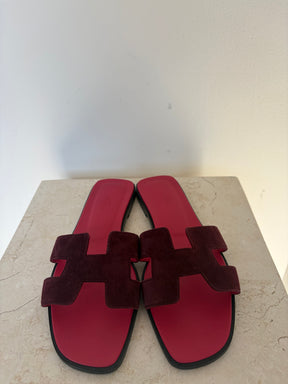 Hermès Burgundy Suede Oran Sandals, 39.5