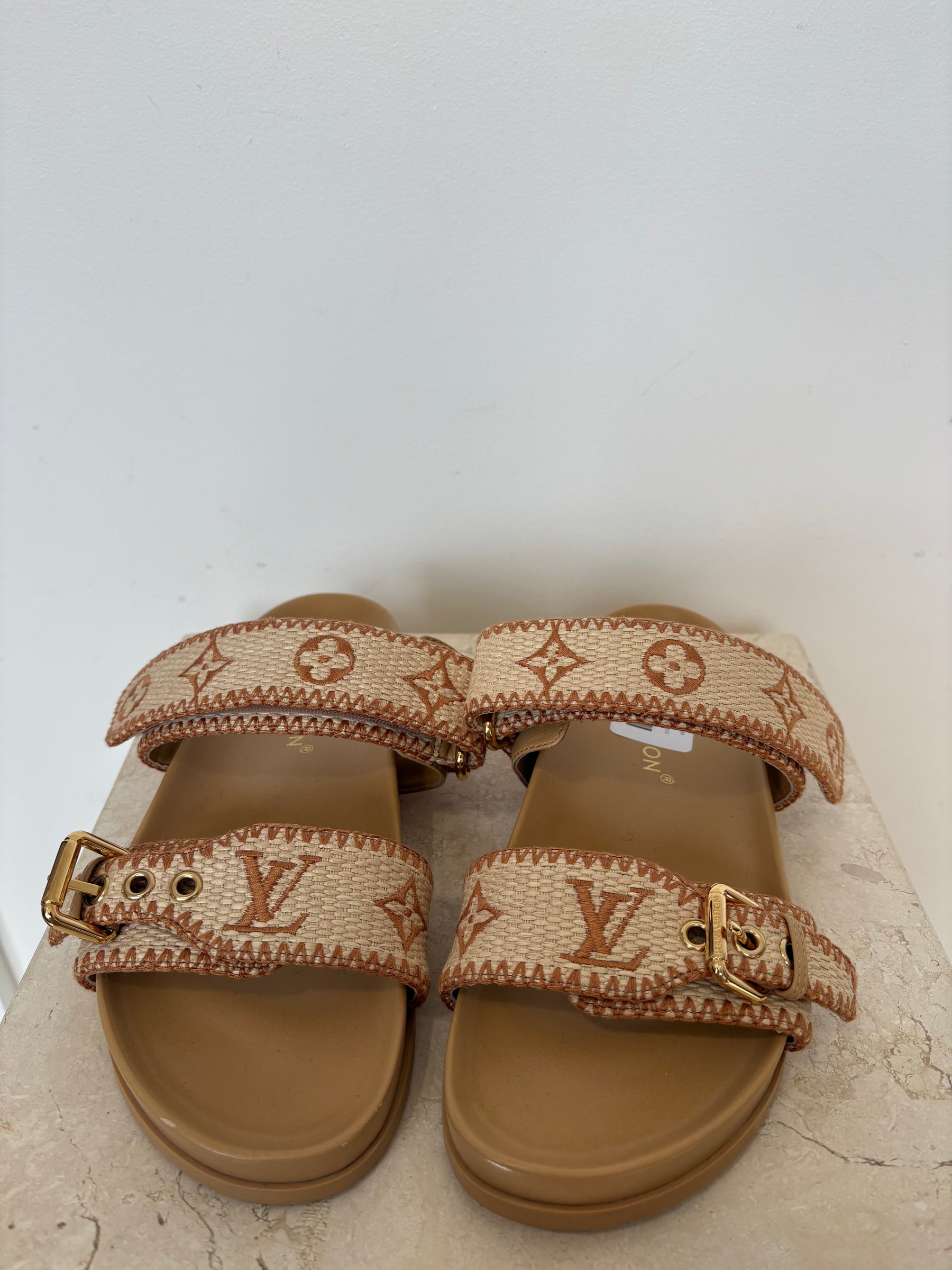 Louis Vuitton Bom Dia Comfort Mule, 39