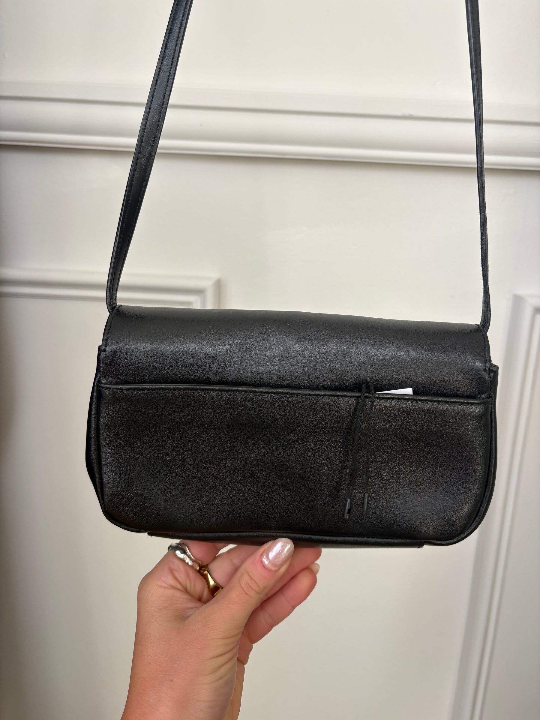 Saint Laurent Black Leather Envelope Crossbody bag