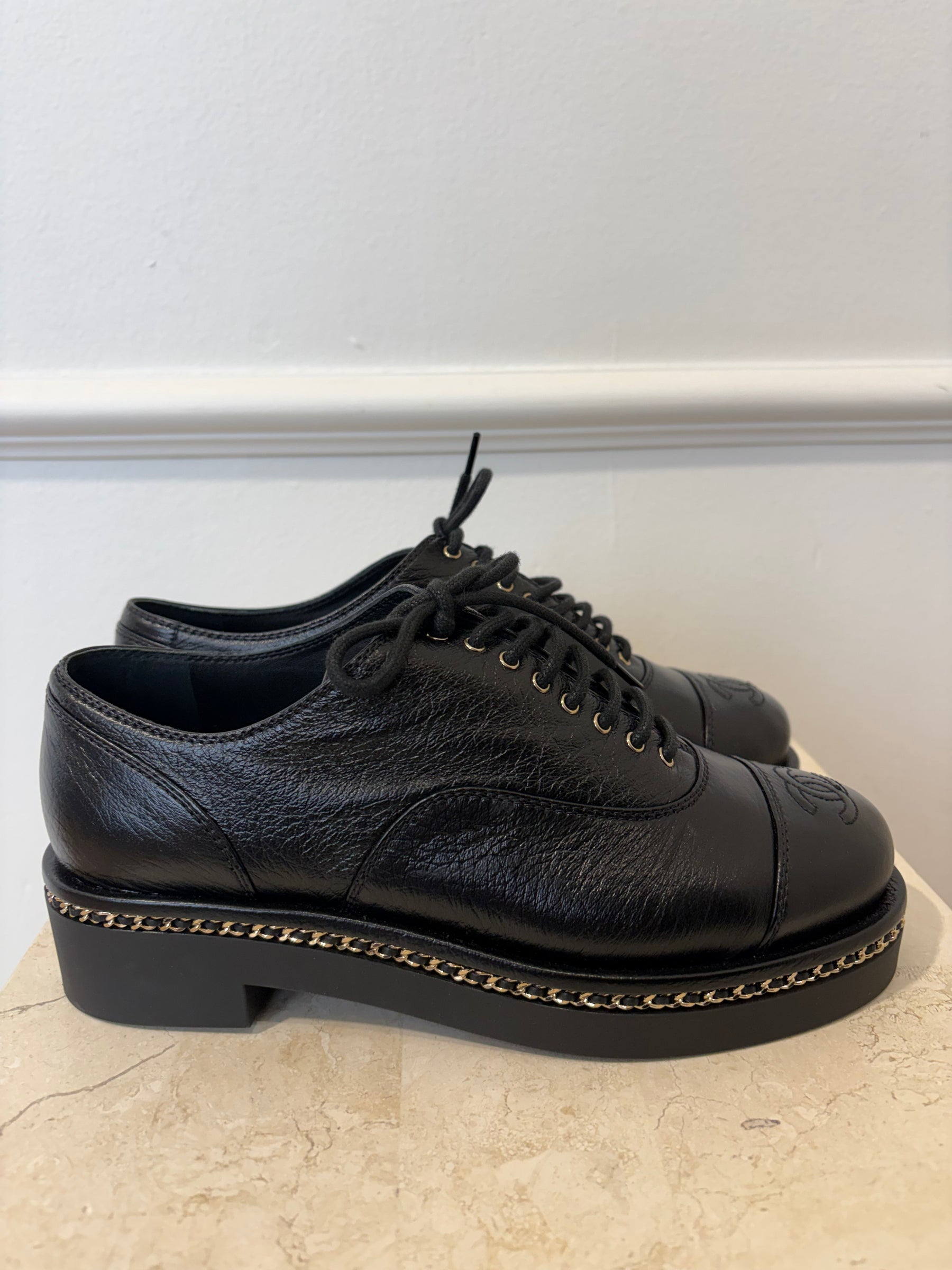 Chanel Black Leather Chain Detail Lace Up Shoe, 37 C