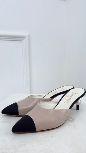 Chanel Beige and Black Pointed Pearl Detail Heel, 37.5